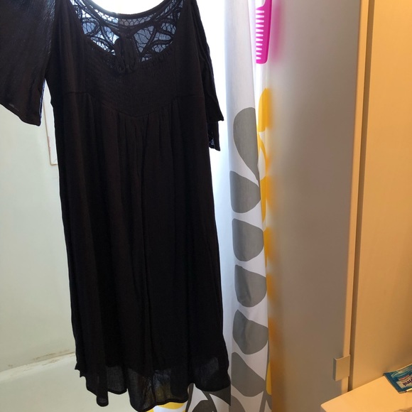 Navy dress - Picture 2 of 5